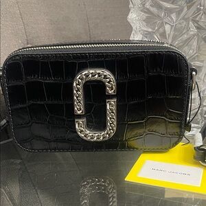 🤗 SOLD 🤗 Marc Jacobs Black Croc-Embossed Bag with Silver Logo